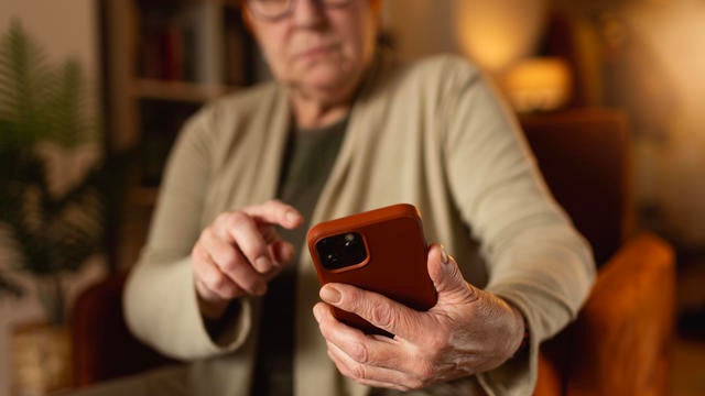 Senior lady with smartphone