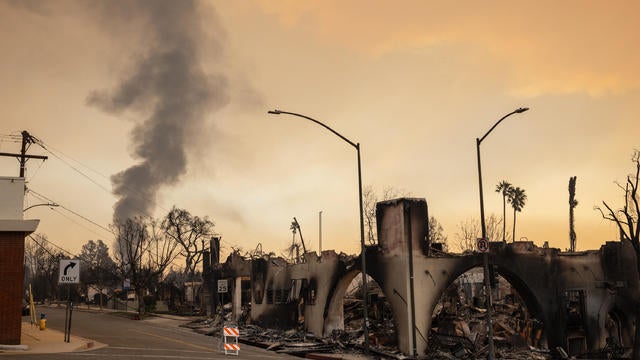 TOPSHOT-US-WEATHER-FIRE 