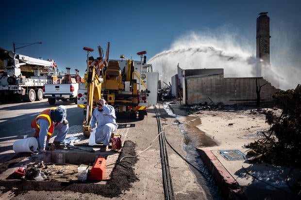 As recovery from the Palisades Fire continues, firefighters brace for another wind event 
