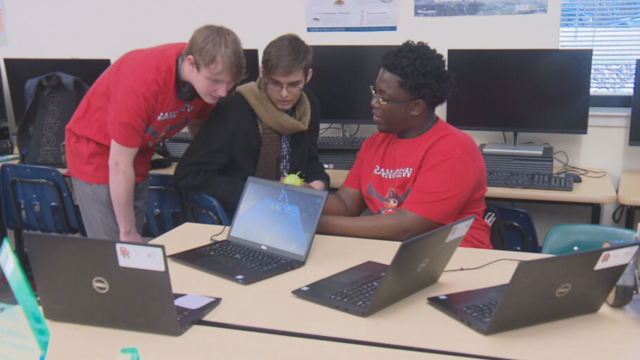robotics-team.png 